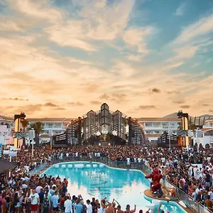 5* Otel Ushuaia Ibiza - Adults Only - Club Entrance Included