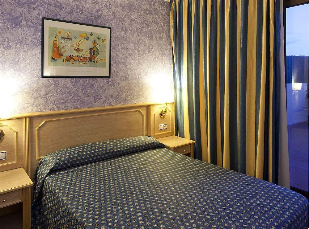 Cala San Miguel Hotel Ibiza, Curio Collection By Hilton, Adults Only Port de Sant Miguel