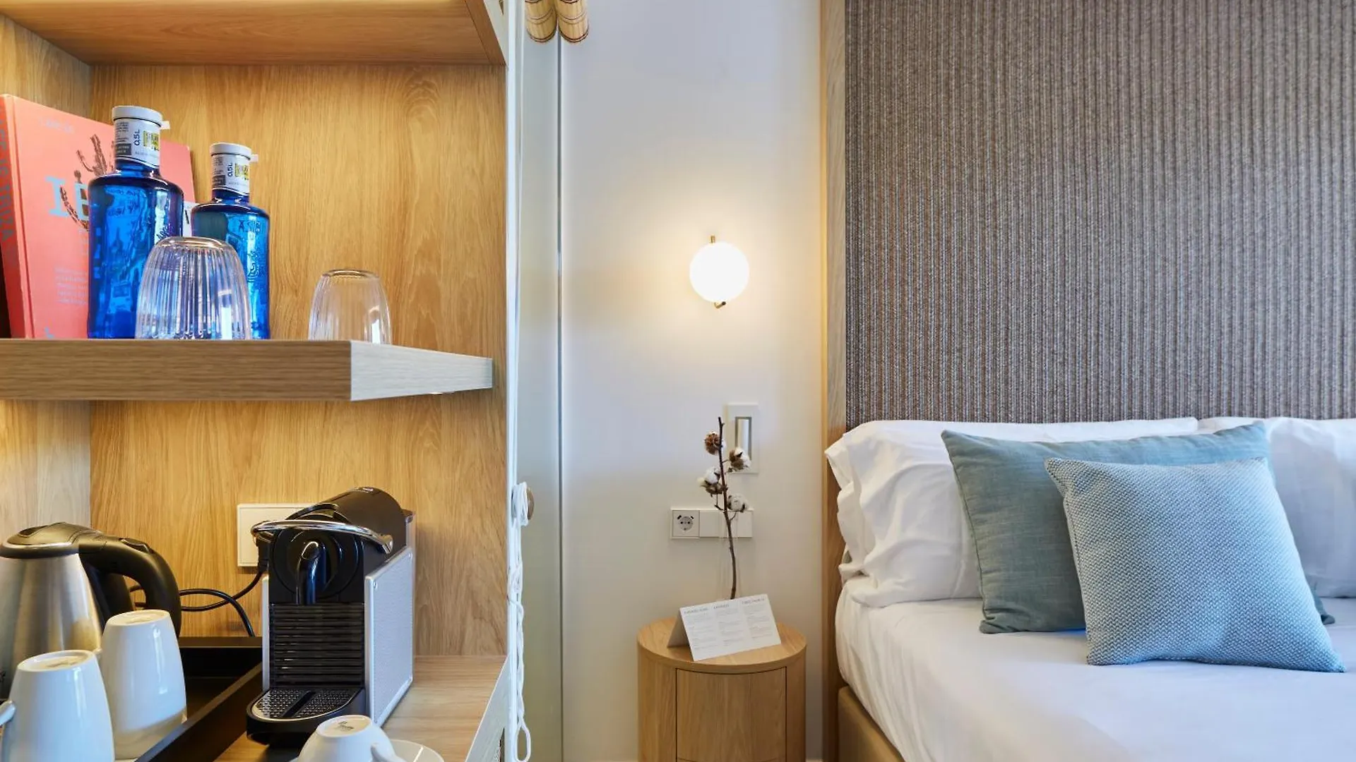 Cala San Miguel Hotel Ibiza, Curio Collection By Hilton, Adults Only Port de Sant Miguel