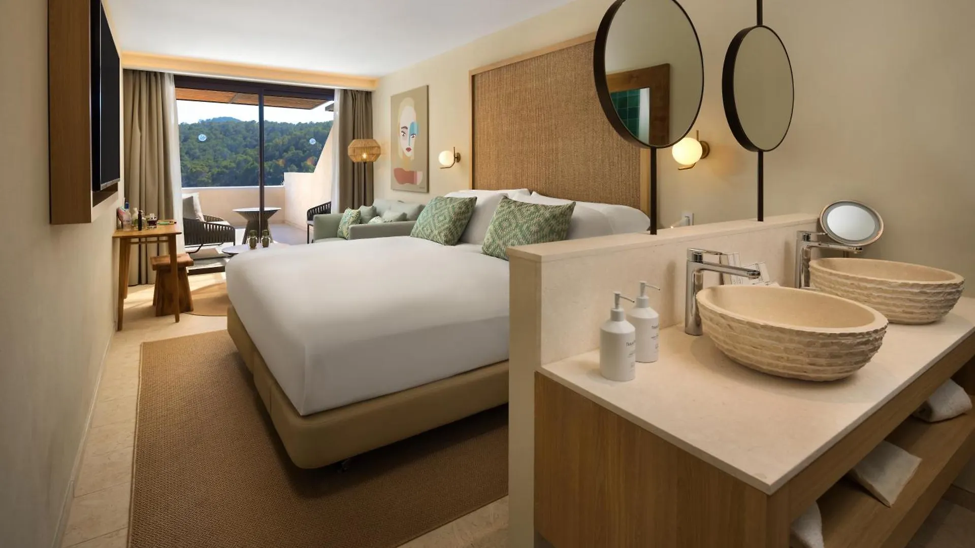 Cala San Miguel Hotel Ibiza, Curio Collection By Hilton, Adults Only Port de Sant Miguel