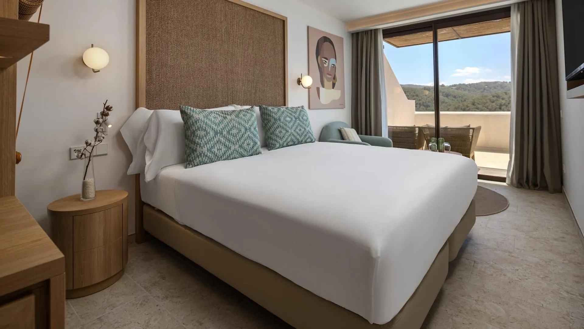 Cala San Miguel Hotel Ibiza, Curio Collection By Hilton, Adults Only Port de Sant Miguel
