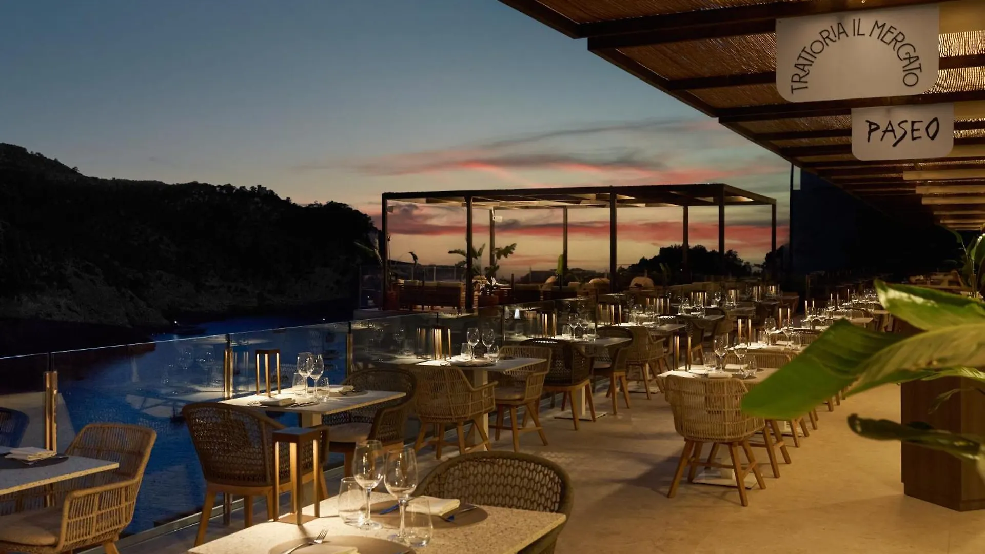 *****  Cala San Miguel Hotel Ibiza, Curio Collection By Hilton, Adults Only Port de Sant Miguel Spain
